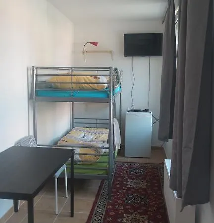 V Sukromi Maria Bullova * Zilina